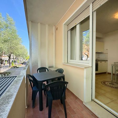 Condominio Bussola Bibione Eksteriør bilde