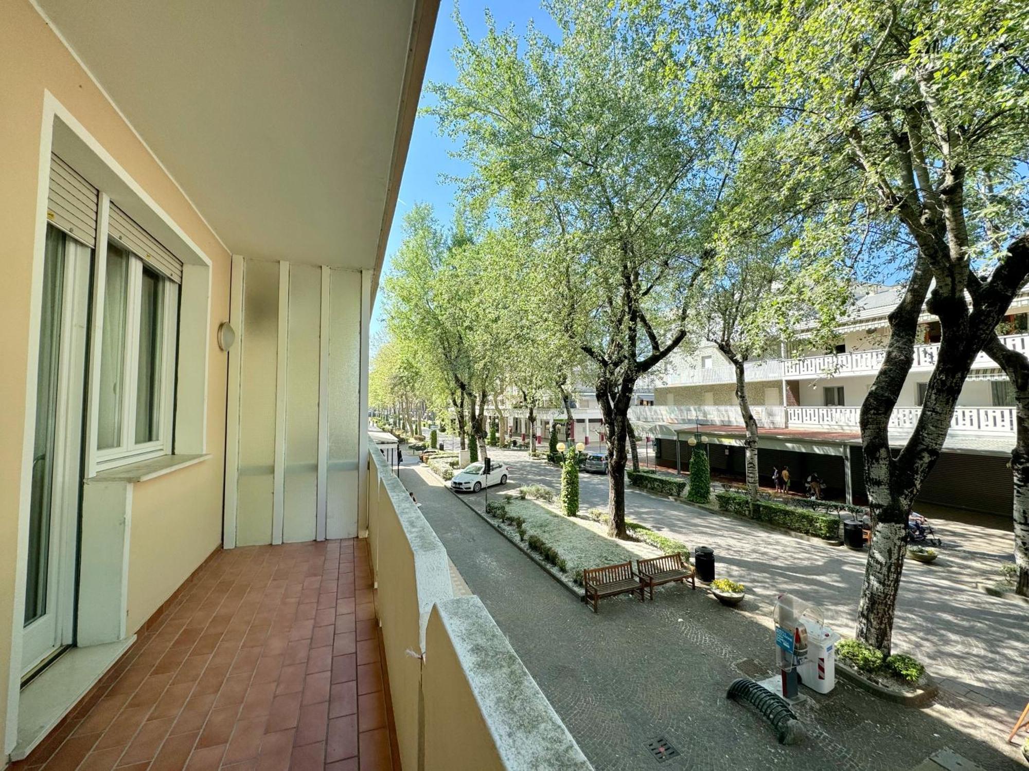 Condominio Bussola Bibione Eksteriør bilde